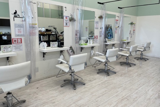 美容室 プリュ サンリブ折尾店（ビヨウシツ プリュ サンリブオリオテン）