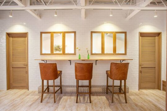 elto 四条烏丸 eyelash&nail（エルト シジョウカラスマ アイラッシュアンドネイル）