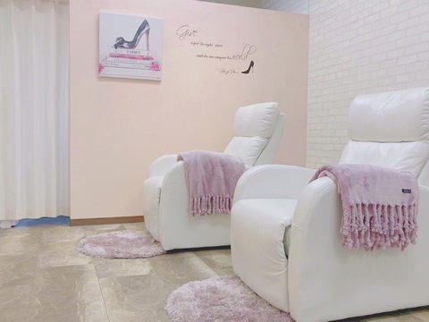 eminy lash（エミニー ラッシュ）