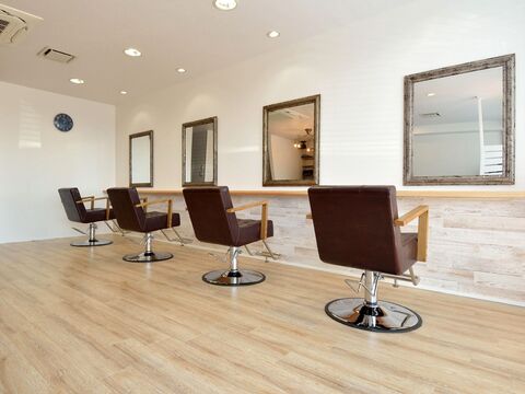 ARDY HAIR 富雄店（アールディ ヘアー トミオテン）