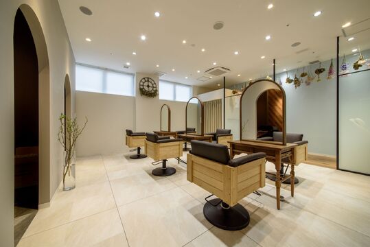 BELEA 春日井店（ビレア カスガイテン）