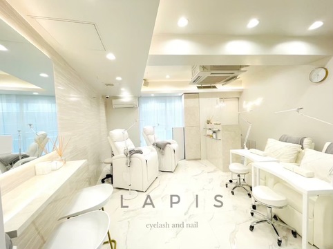 Lapis eyelash and nail 渋谷本店（ラピス アイラッシュ アンド ネイル シブヤホンテン）