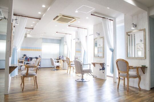 head to head（ヘッド トゥ ヘッド）