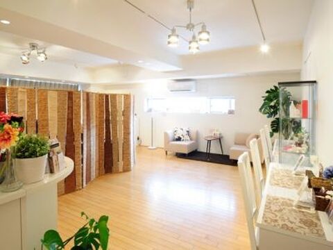 Beauty salon Lian 〜eye＆nail〜（ビューティー サロン リアン）