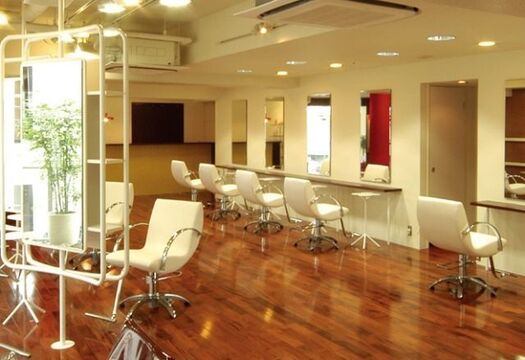 plus（プリュス）