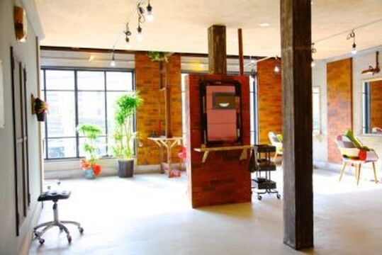 LUAU岡本店（ルアウオカモトテン）