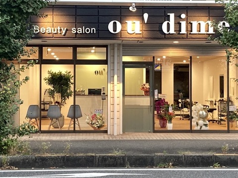 【加古川駅】月8日と10日休みを選択可能！社会保険や有給休暇など、働きやすい環境が整っています！集客が多く入客チャンス抜群。正社員でも委託でもライフスタイルに合わせた勤務をしてもらえます！「ou'dime（オーダイム）」スタイリスト（美容師）の求人☆☆