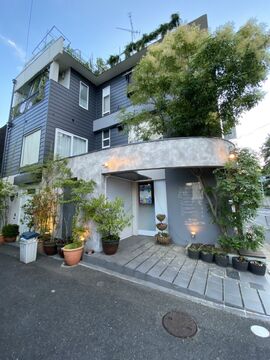 U-AMBOISE（ユーアンボワーズ）