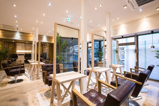 RAWR HAIR link 葛西店（ロアー ヘアー リンク カサイテン）