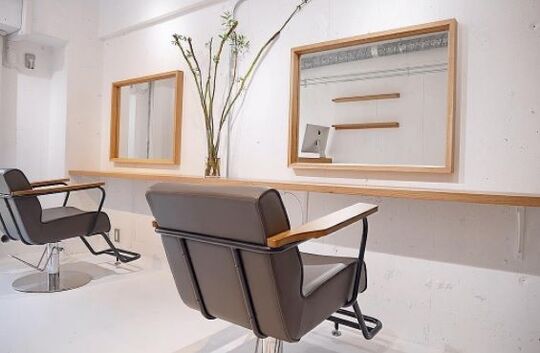 HUT hair work（ハット ヘアー ワーク）