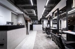 株式会社 LaughTale