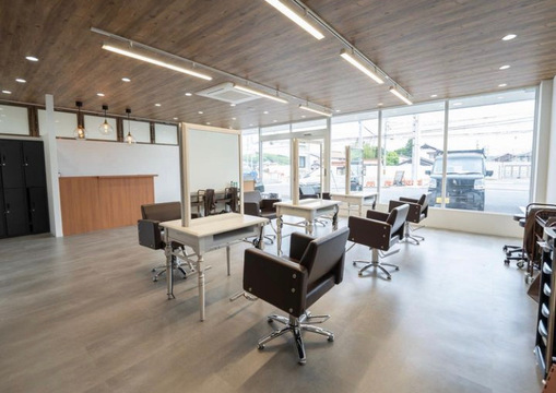 charme hair 松江店（シャルム ヘアー マツエテン）