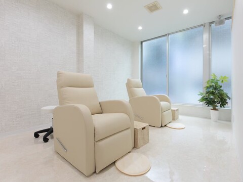 Ladies salon R＆N（レディース サロン アールアンドエヌ）