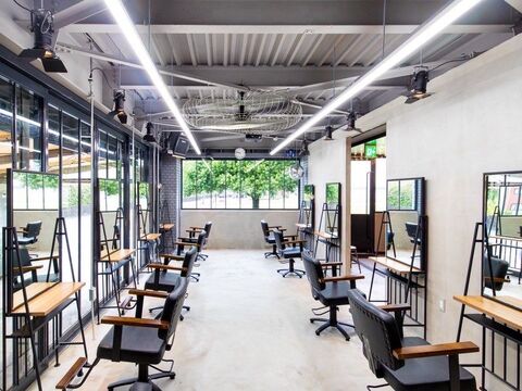 ikii＋D.Log 大和八木駅前店（イキプラス ディードットログ ヤマトヤギエキマエテン）