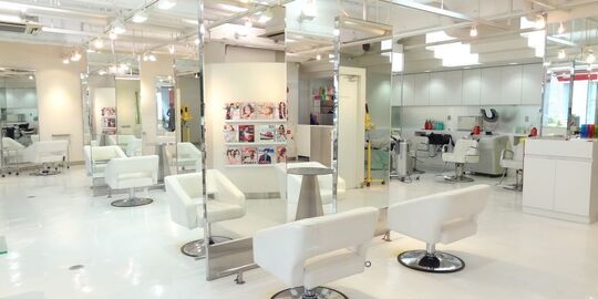 GRAMERCY AX 三宮店（グラマシー アクス サンノミヤテン）