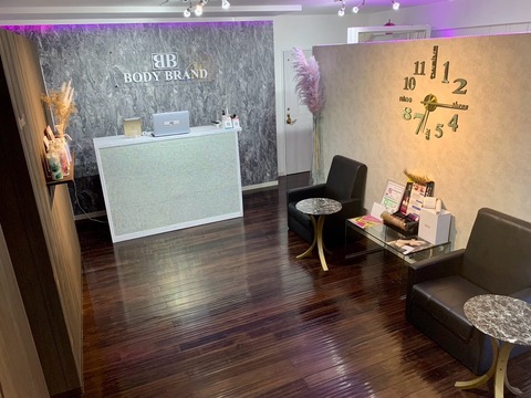 BODY BRAND Vi+（ボディ ブランド ビープラス）