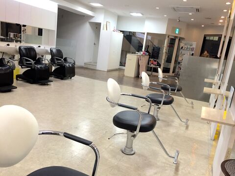 It’s Hair AVa 玉造店（イッツ ヘアー アバ タマツクリテン）