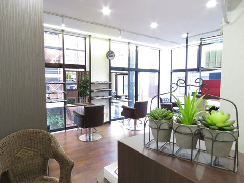 Rook HAIR AND BEAUTY SALON（ルーク ヘアー アンド ビューティー サロン）