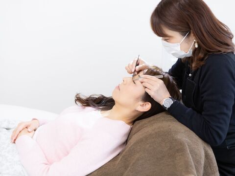 Lasia eyelash&nail（ラシア アイラッシュアンドネイル）