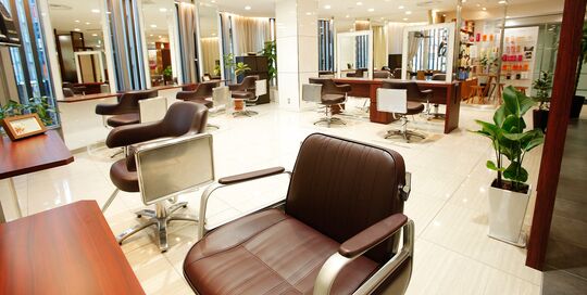 Claude MONET 新宿東口店（クロード モネ シンジュクヒガシグチテン）