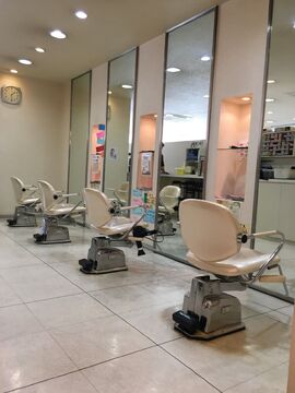 HAIR MODE 堅下店（ヘアー モード カタシモテン）