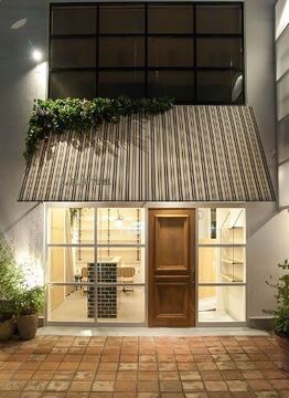 Luana by hair S.COEUR（ルアナ バイ ヘアー エスクール）