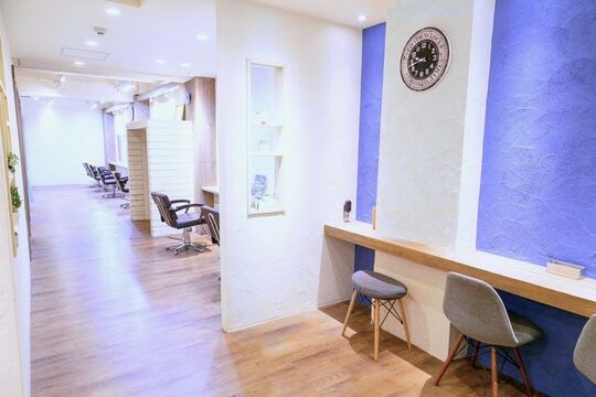 FIX-hair なんば店（フィックスヘアー ナンバテン）