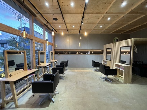 SHINYA HAIRS（シンヤ ヘアーズ）