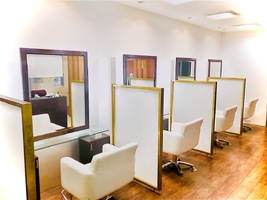 有限会社アムズヘアーファム