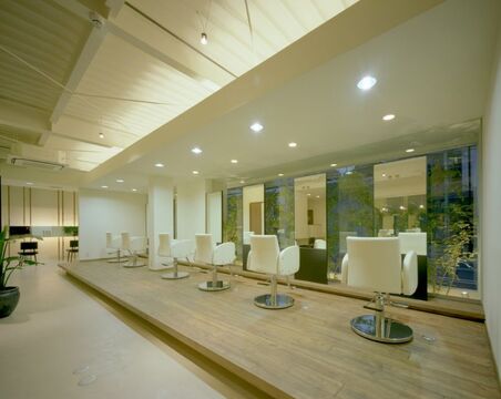 hair&make Bis! くりえいと店（ヘアーアンドメイク ビス クリエイトテン）