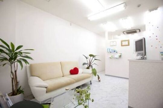 Me-more（ミモア）