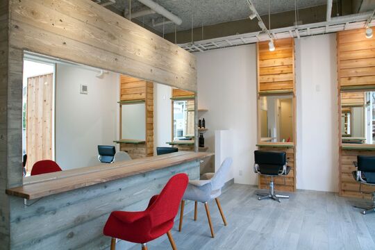 hair_TISM（ヘア ティズム）