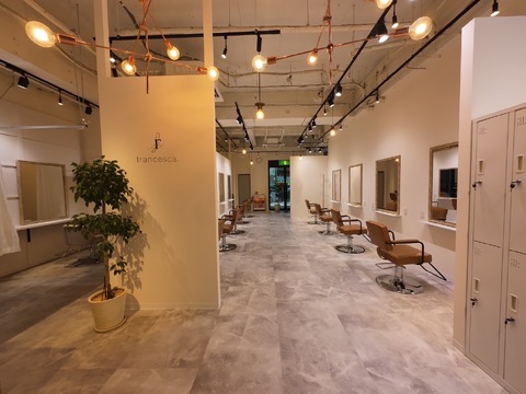 francesca.（フランチェスカドット）