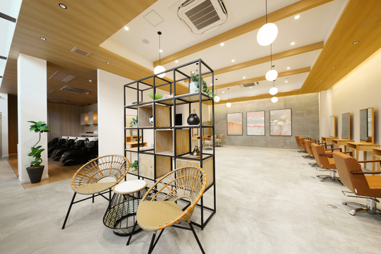 WORLD BEAUTY VIVALTO 宝塚店（ワールド ビューティー ヴィヴァルト タカラヅカテン）