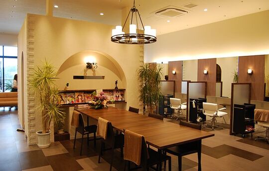 TOP HAIR Rest（トップ ヘアー レスト）