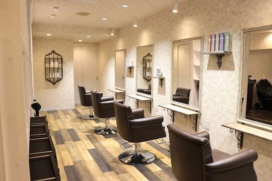 Hair Make I’KS（ヘア メイク イックス）