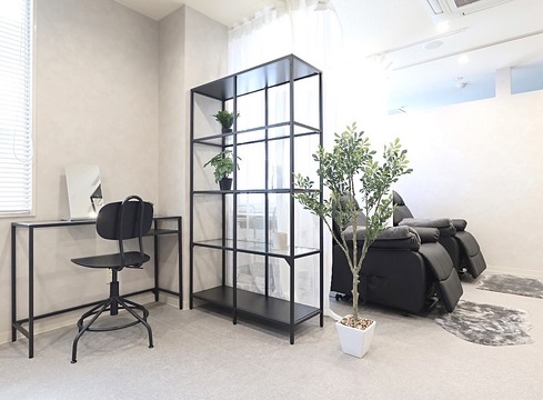 07 eyelash＆eyebrow 神戸三宮店（ゼロナナ アイラッシュアンドアイブロウ コウベサンノミヤテン）