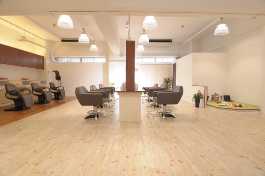 Roots hair（ルーツ ヘアー）