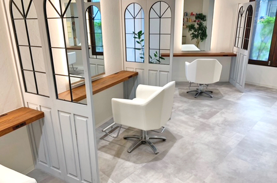 【藤井寺駅前】≪時給1500円≫スタイリストのみのパートサロン！スタイリスト経験を活かして勤務することが可能です！勤務時間や休みの相談OK！「CRYSTAL MAGIC ponopono（クリスタルマジックポノポノ）」からスタイリスト（美容師）の求人☆★