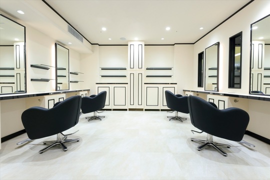 Claude MONET まるひろ川越店（クロード モネ マルヒロカワゴエテン）