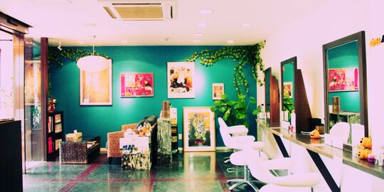 muse Danae（ミューズ ダナエ）