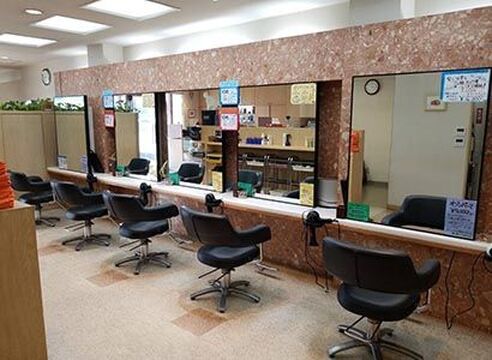 ピンク美容室（ピンクビヨウシツ）