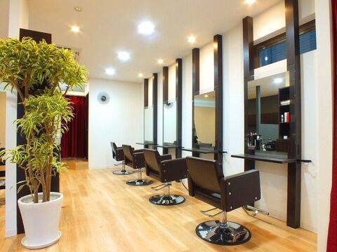 AXIS hair design（アクシス ヘア デザイン）