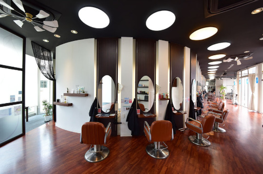 サイワイマチ 美容室（サイワイマチ ビヨウシツ）