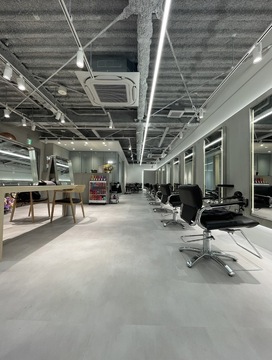 【松戸】≪完全週休2日制≫≪社会保険完備≫≪土日休み取得可能≫大人気トリートメントでの髪質改善や韓国ヘアーが人気のサロン！抜群の集客力かつ好待遇！がっつり働きたい方にオススメ！ライフスタイルに合わせた自由出勤もOKです！「SUI 松戸（スイマツド）」からスタイリスト（美容師）の求人★☆