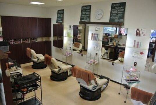 hair styling east (ヘアスタイリングイースト)