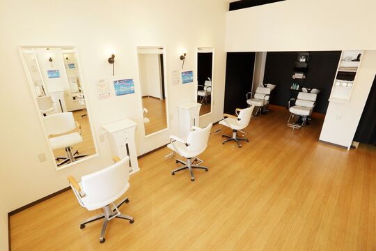 ONE UP マックスバリュ東近江店（ワン ナップ マックスバリュヒガシオオミテン）