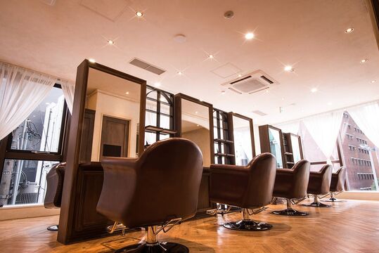 Totia 梅田（トティア ウメダ）