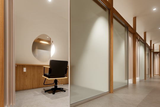 ヘアメディカルサロン大阪（ヘアメディカルサロンオオサカ）