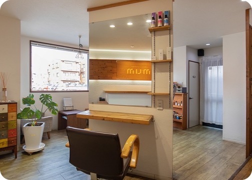 hair atelier mum（ヘア アトリエ マム）
